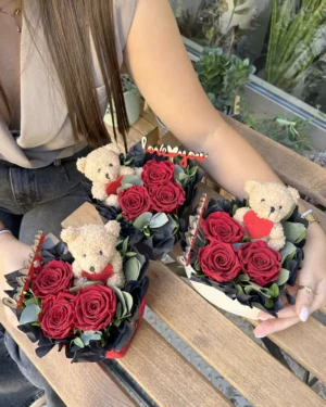 Box sa ružama i medom